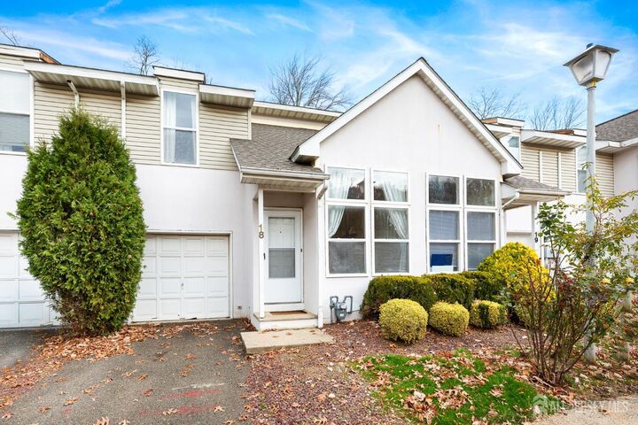 Property Photo:  18 Parkside Drive  NJ 08831 