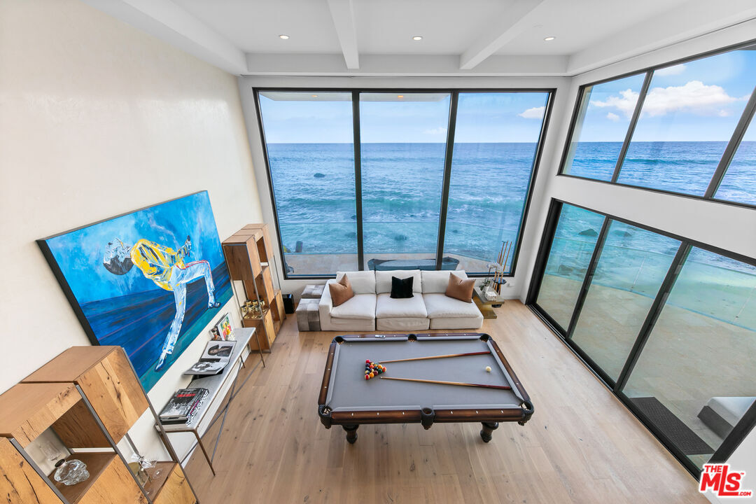 Property Photo:  24146 Malibu Rd  CA 90265 