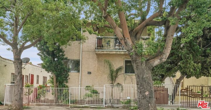 Property Photo: 667 W 22nd St CA 90731