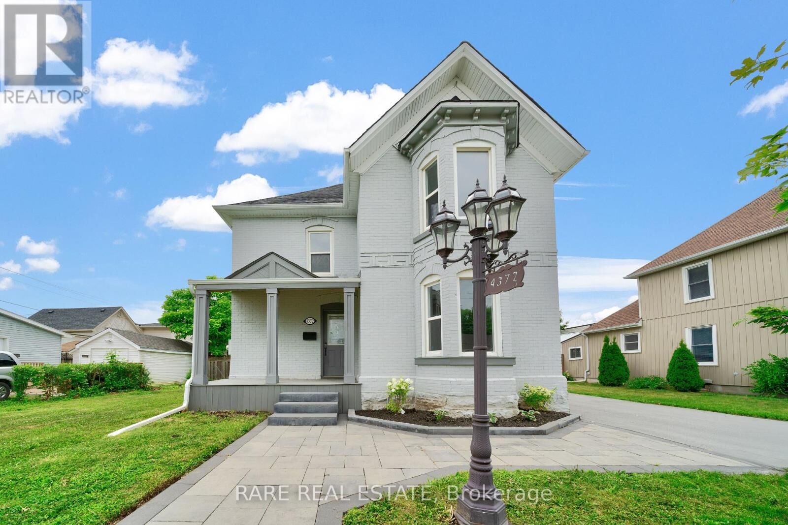 Property Photo: 4372 Ontario Street ON L0R 1B0
