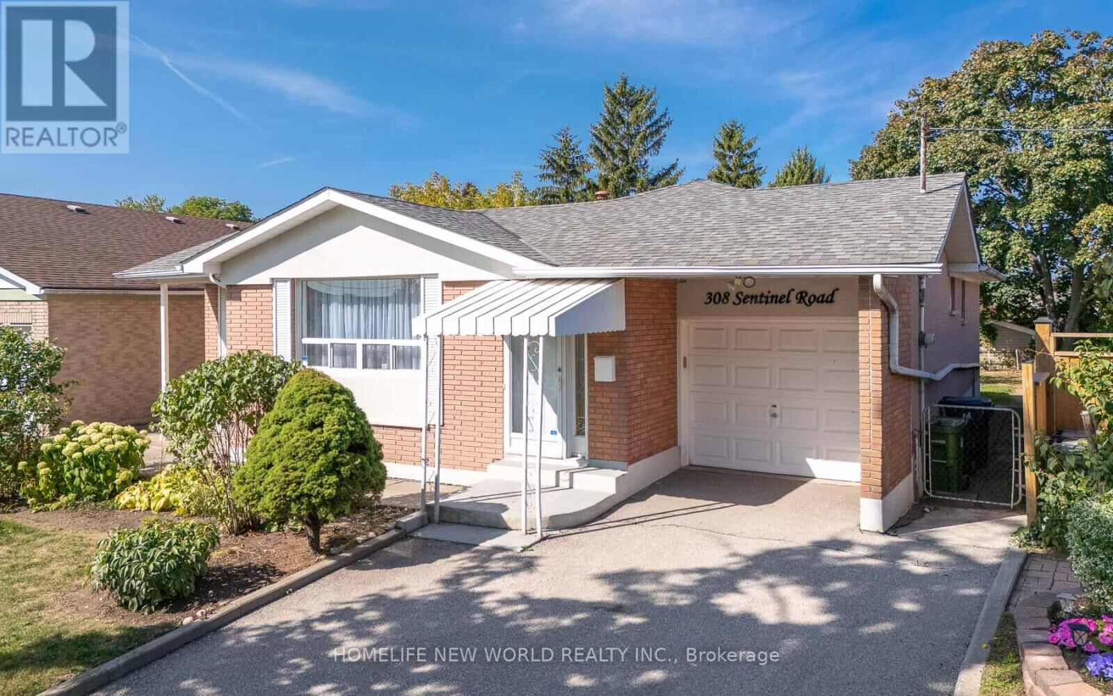 Property Photo:  308 Sentinel Road  ON M3J 1T8 