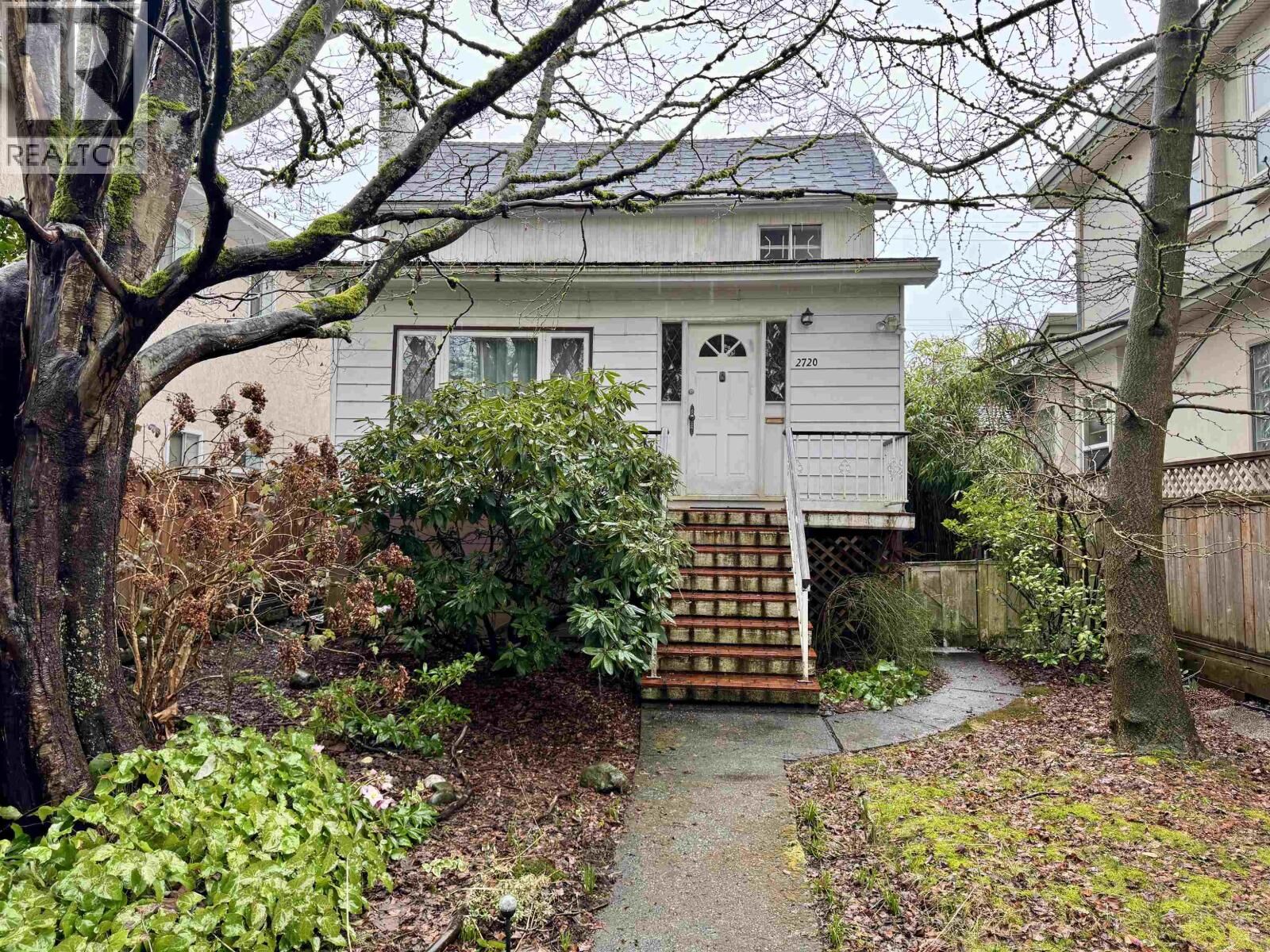 Photo de la propriété: 2720 West 24th Avenue BC V6L 1R1