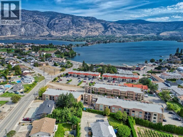 Property Photo: 9307 62nd Avenue 304 BC V0H 1V1