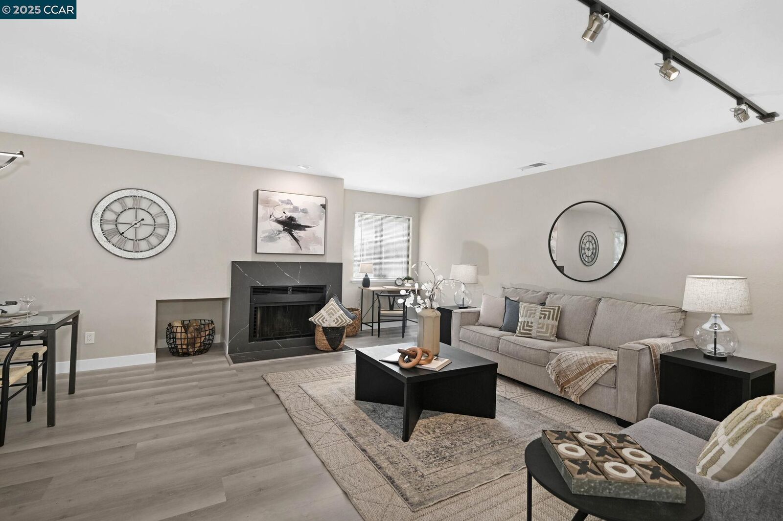 Property Photo: 650 Fig Tree Ln CA 94553