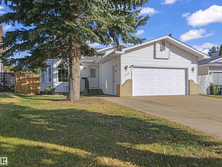 4137 28 Ave NW NW  Edmonton AB T6L 4H2 photo