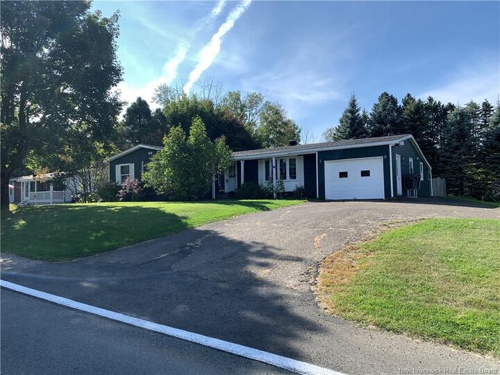 Property Photo:  17 Duncan  NB E3N 4M5 