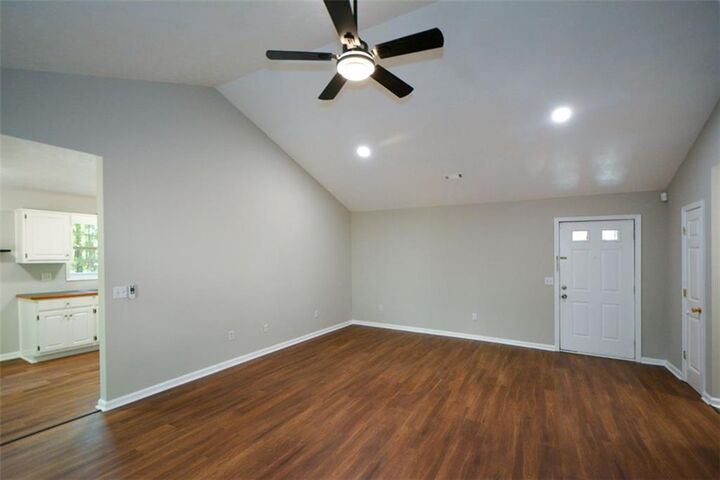 Property Photo:  3078 Essex Drive  GA 30180 