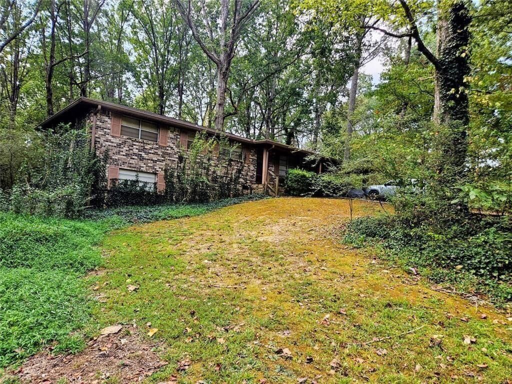 Property Photo: 5995 N Bear Drive GA 30135