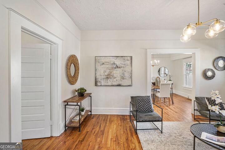 Property Photo:  1050 Lawton Avenue SW  GA 30310 