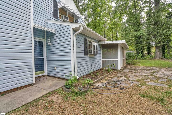 Property Photo:  60 Hidden Springs Road  SC 29302 