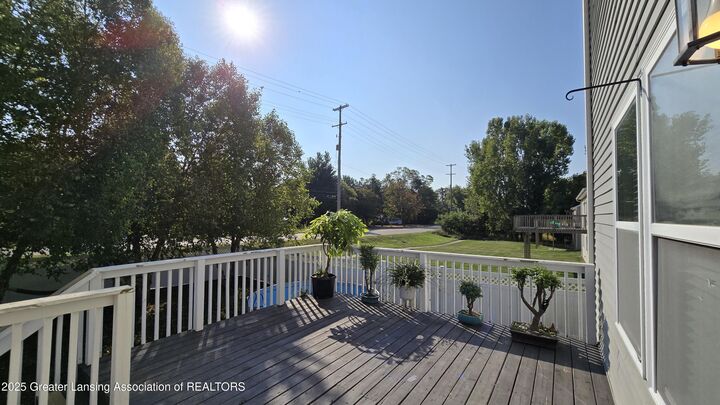 Property Photo:  1626 Sangria Lane  MI 48917 