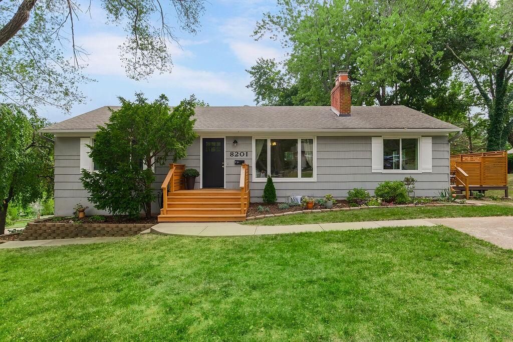 Property Photo:  8201 W 86th Street  KS 66212 