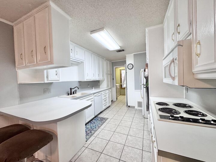 Property Photo: 5617 87th Street TX 79424
