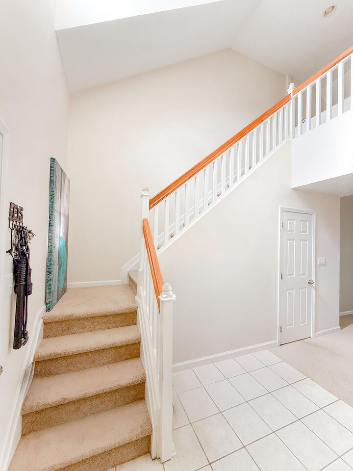 Property Photo:  2513 Sun Seeker Court  KY 40503