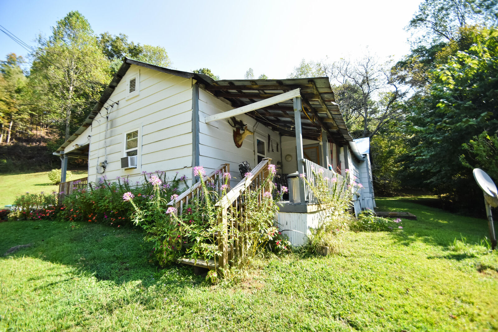 Property Photo: 284 Happy Top Road KY 40447