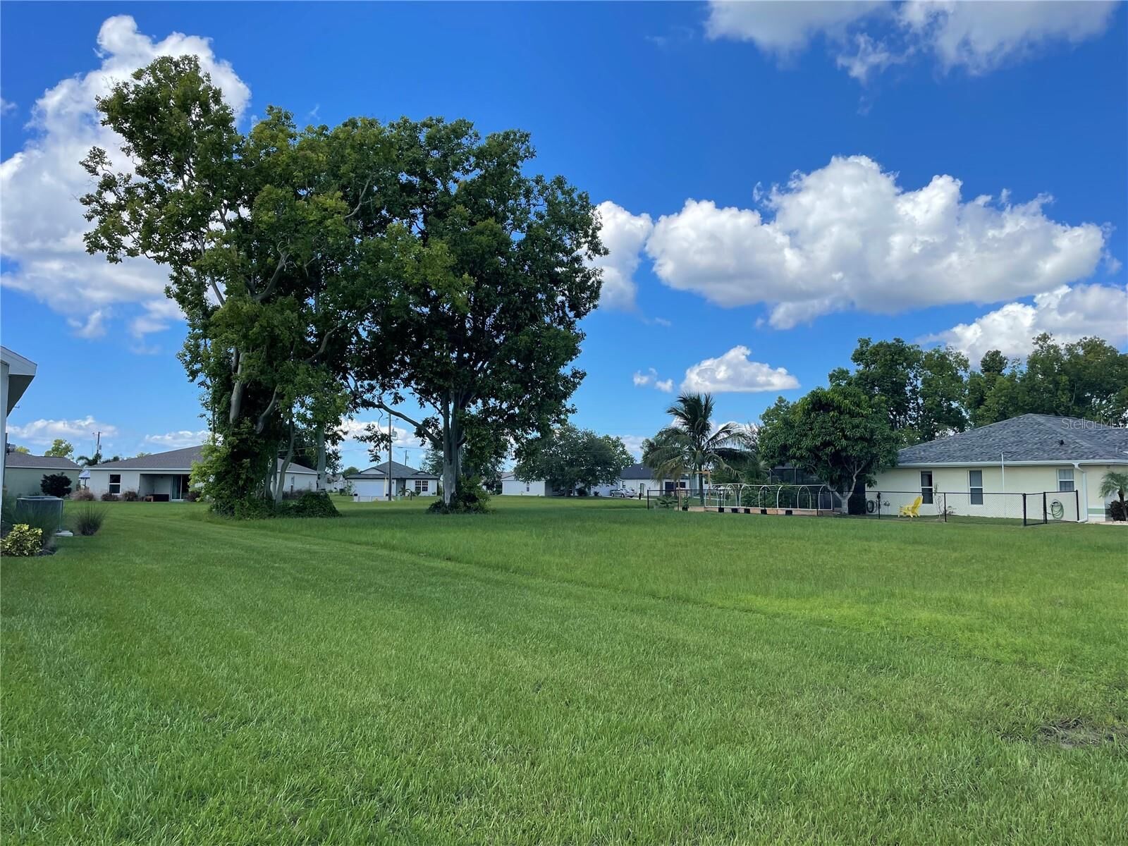 Property Photo: 16109 Coruna Court FL 33955