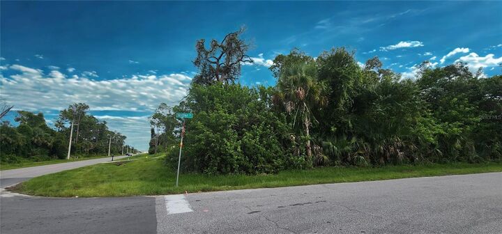 Property Photo: 10 Hoffer Street FL 33953