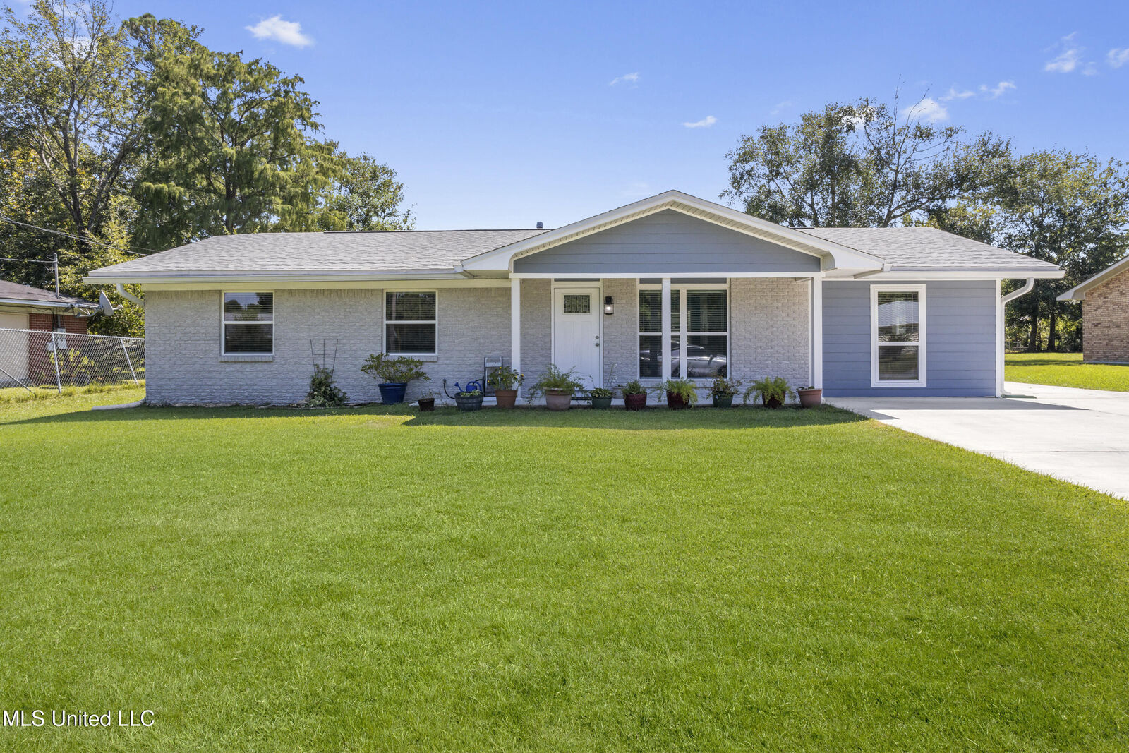 Property Photo: 217 Palmyra Drive MS 39560