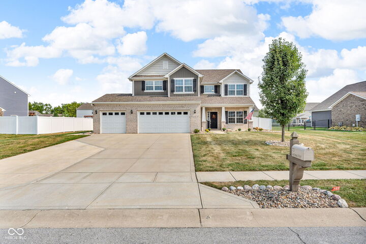 Property Photo:  73 Larimar Way  IN 46184 