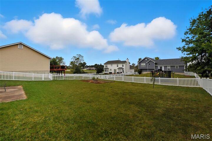 Property Photo: 54 Wenstone Park Court MO 63385