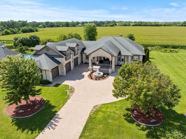 Property Photo:  215 Slalom Court  IL 60447 