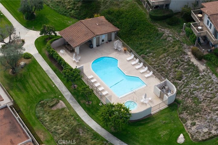 Property Photo:  58 Hilltop Circle  CA 90275 