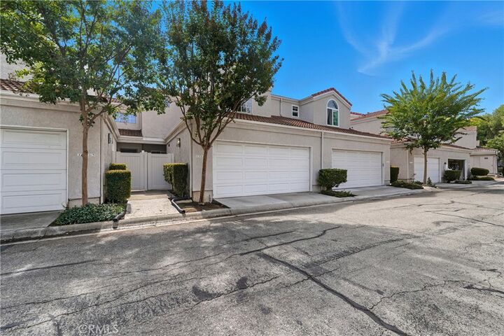 Property Photo: 13163 Pinnacle Ct CA 91709