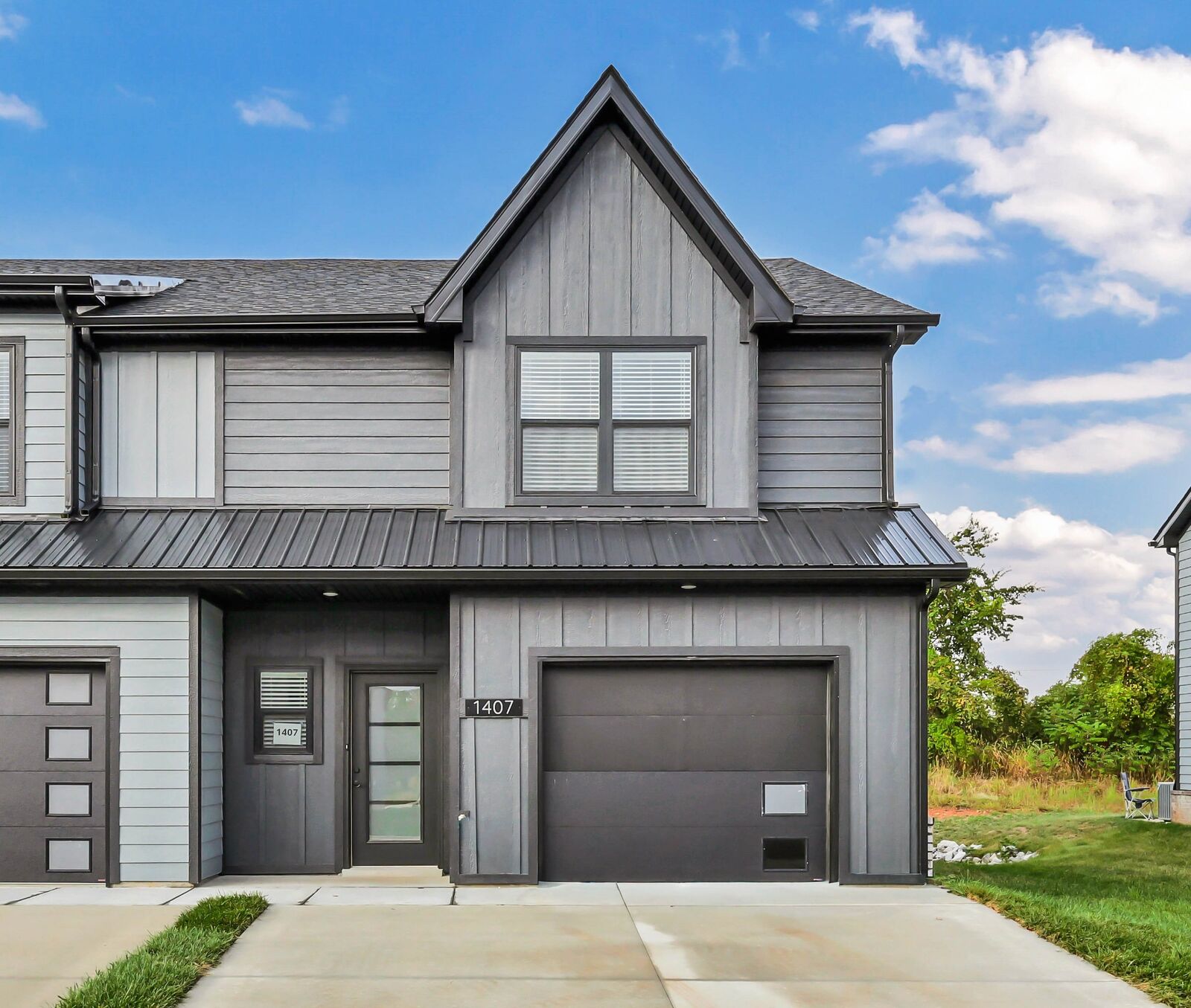 Property Photo: 1407 Jonathan Wade Circle TN 37043