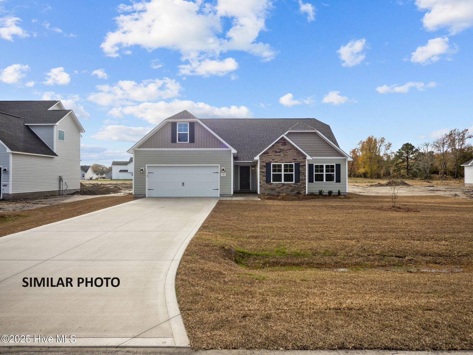 Property Photo: 402 Windermere Road NC 28539