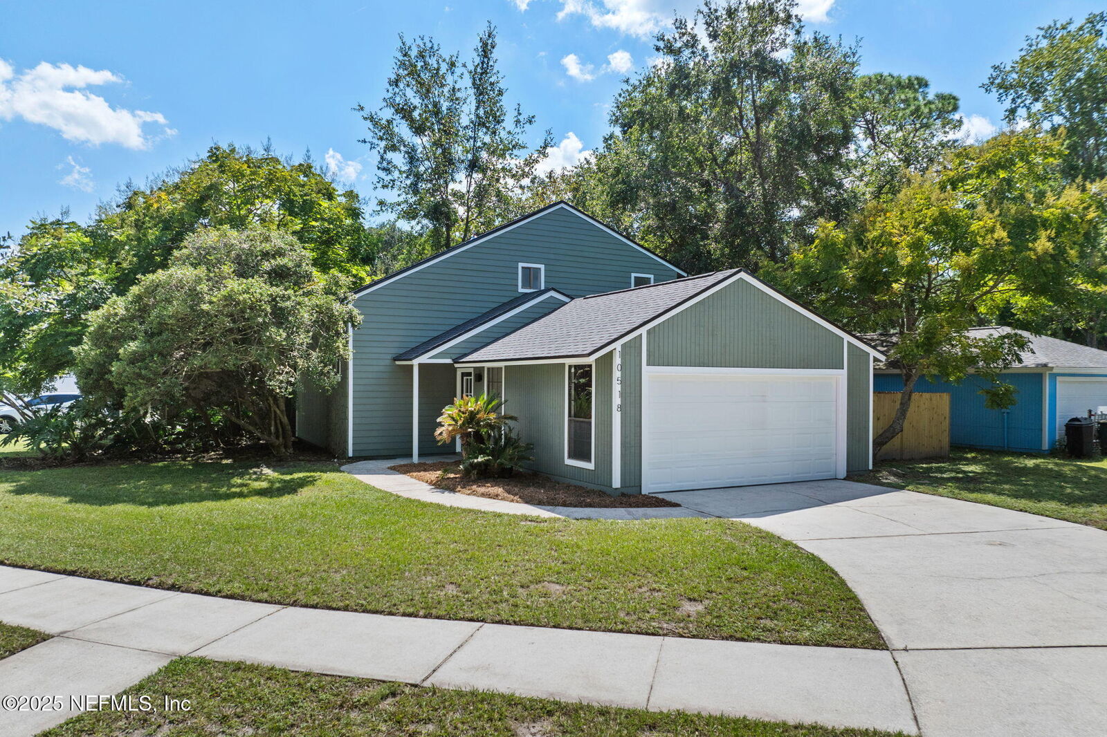 Property Photo: 10518 Anchorage Cove Lane FL 32257