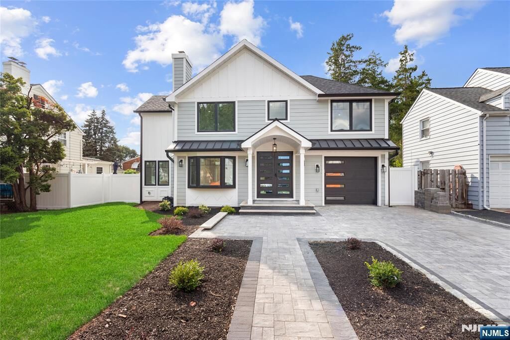 Property Photo:  1287 Oxford Lane  NJ 07083 