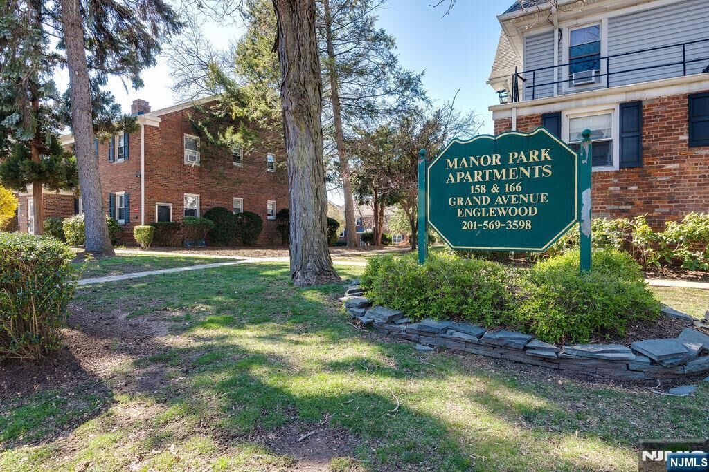 Property Photo:  166 Grand Avenue D1  NJ 07631 