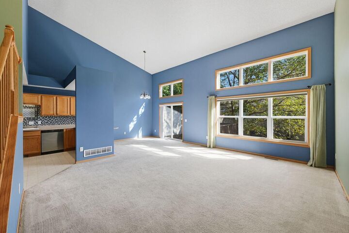 Property Photo:  3823 Larabee Avenue NE  MN 55376 