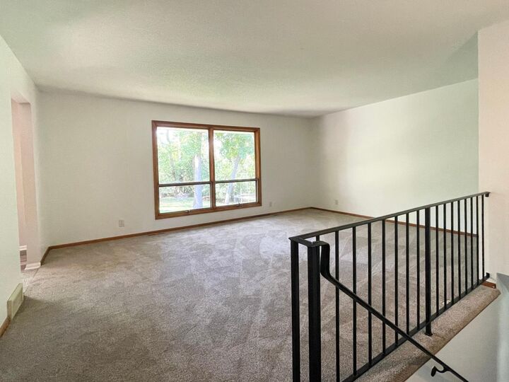 Property Photo:  5420 Mallard Lane  MN 55331 