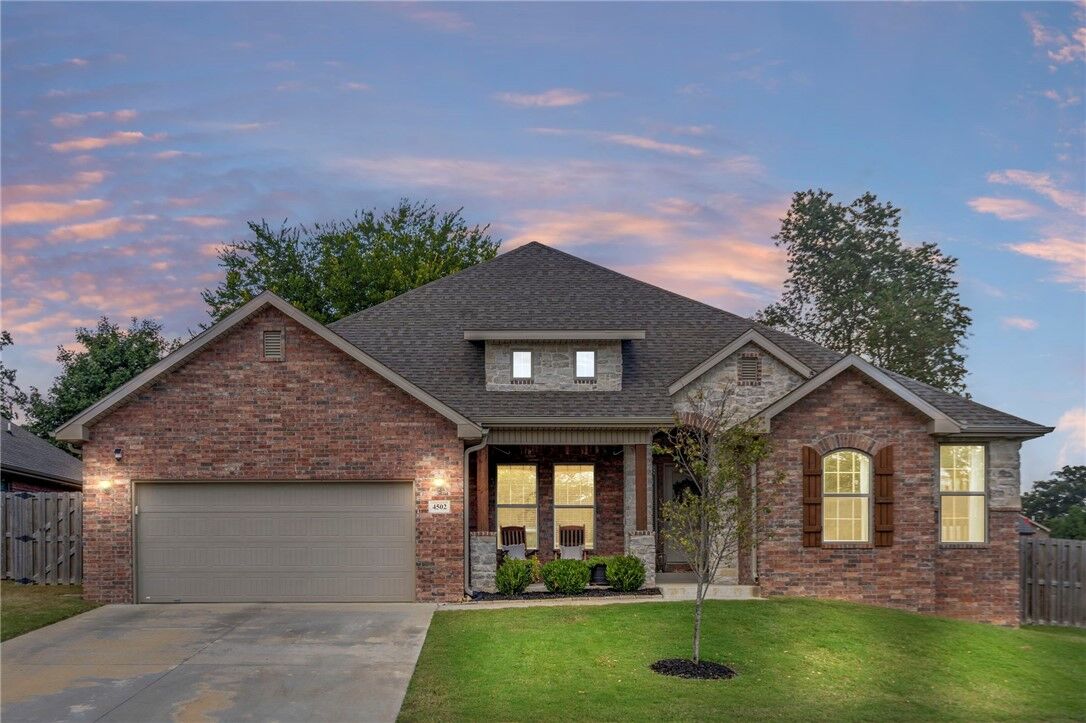 Property Photo: 4502 SW Plumley Avenue AR 72713