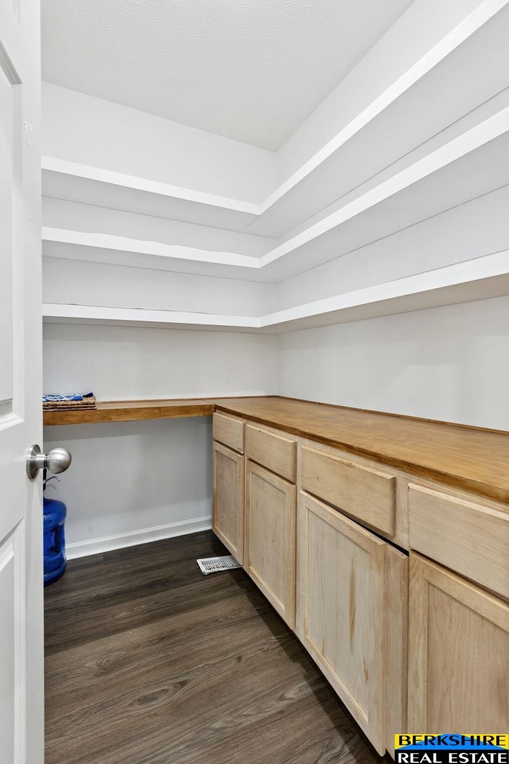 Property Photo:  4510 N 174 Avenue  NE 68116 