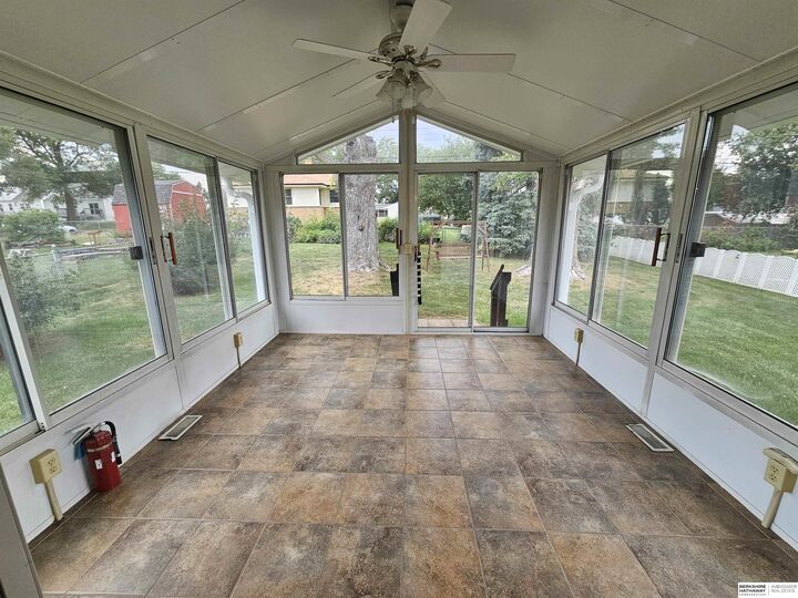 Property Photo: 3124 S 42nd Street NE 68105