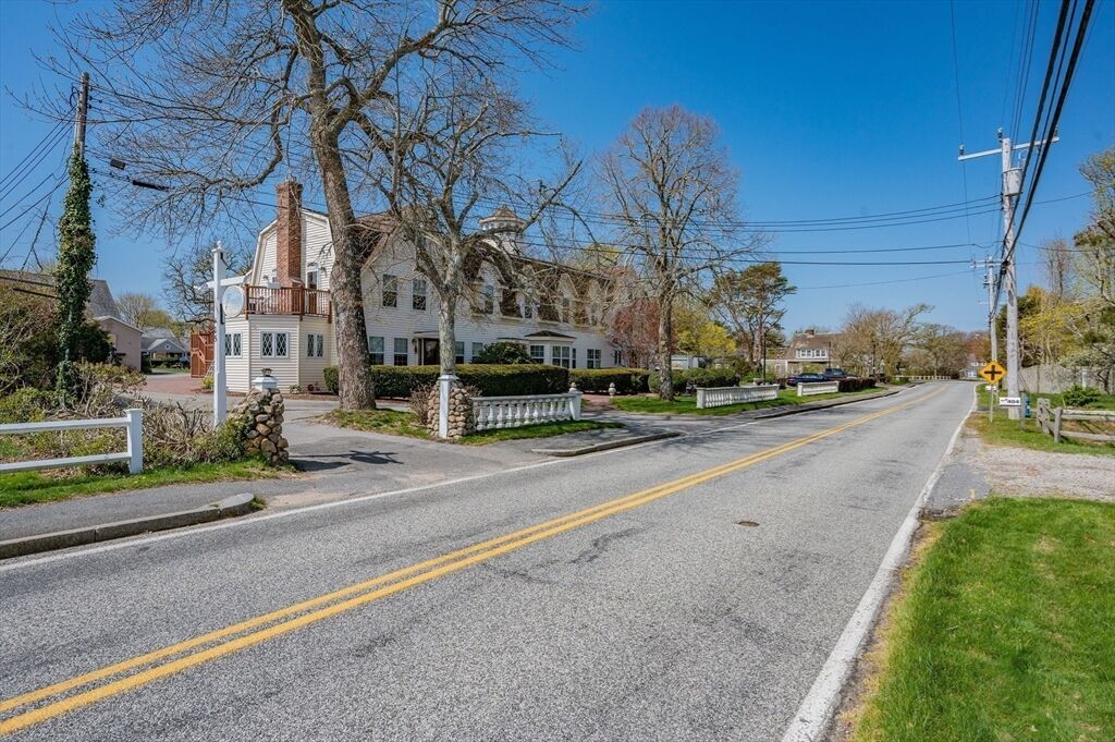 Property Photo:  405 Lower County Rd 23C  MA 02646 