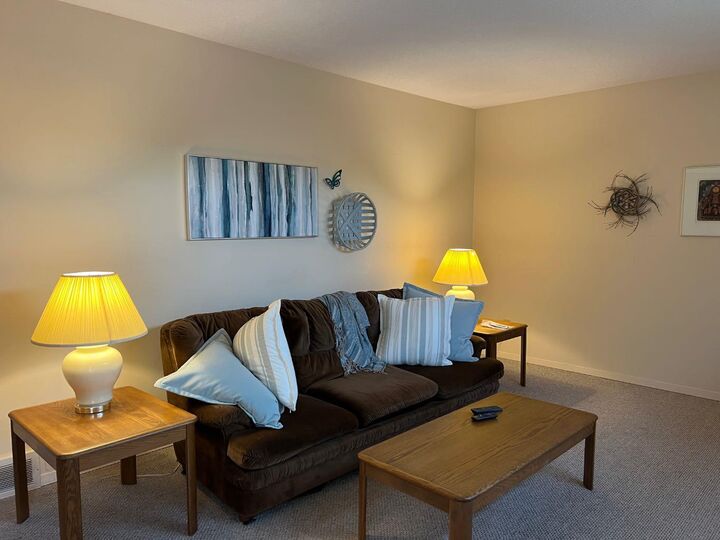 Property Photo:  599 3 Avenue W  AB T0J 0Y3 