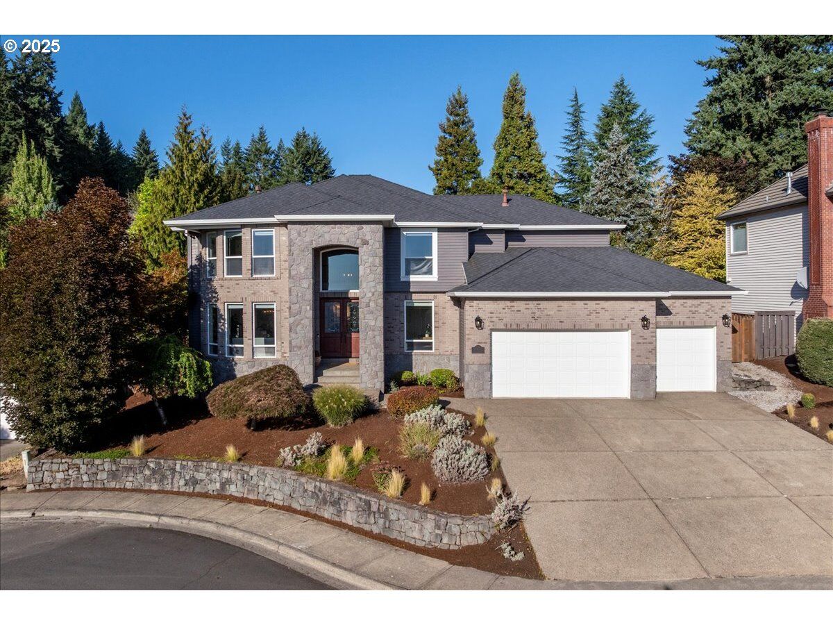 Property Photo: 8706 SW Muledeer Dr OR 97007