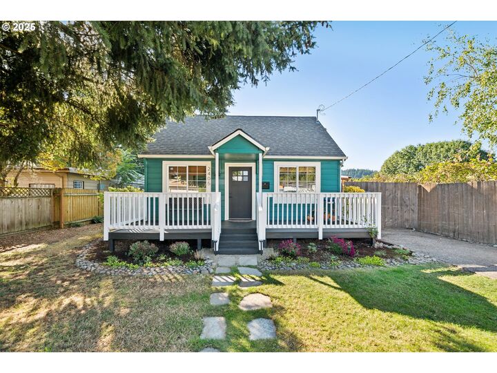 2405 SE 84th Ave  Portland OR 97216 photo