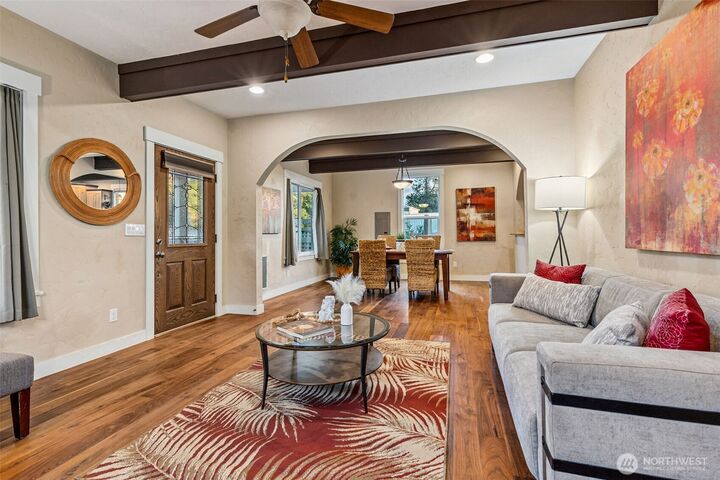 Property Photo:  1321  South Bay Road NE  WA 98506 