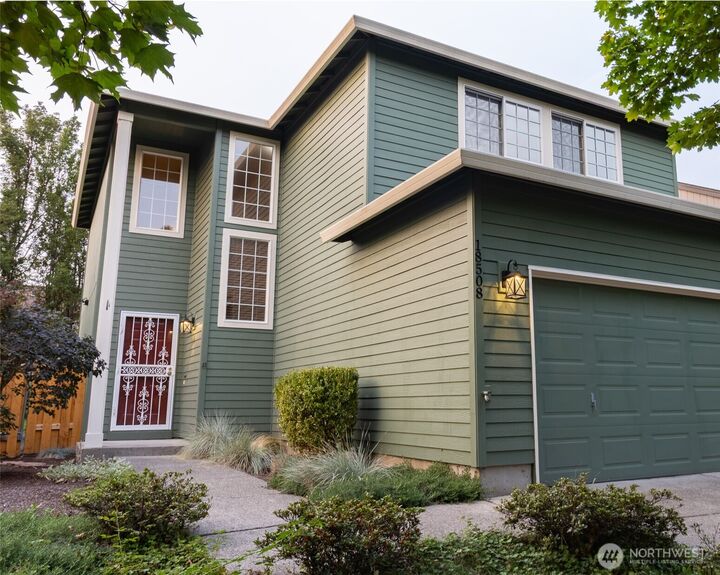 Property Photo:  18508 SE 19th Way  WA 98683 