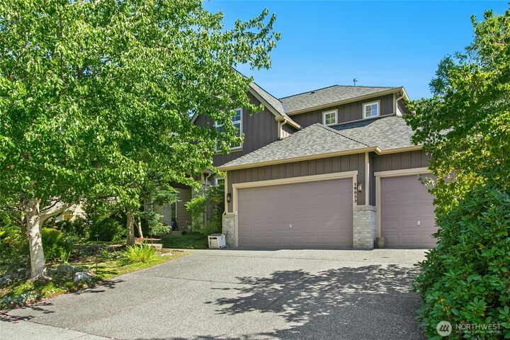 19033  29th Avenue SE  Bothell WA 98012 photo