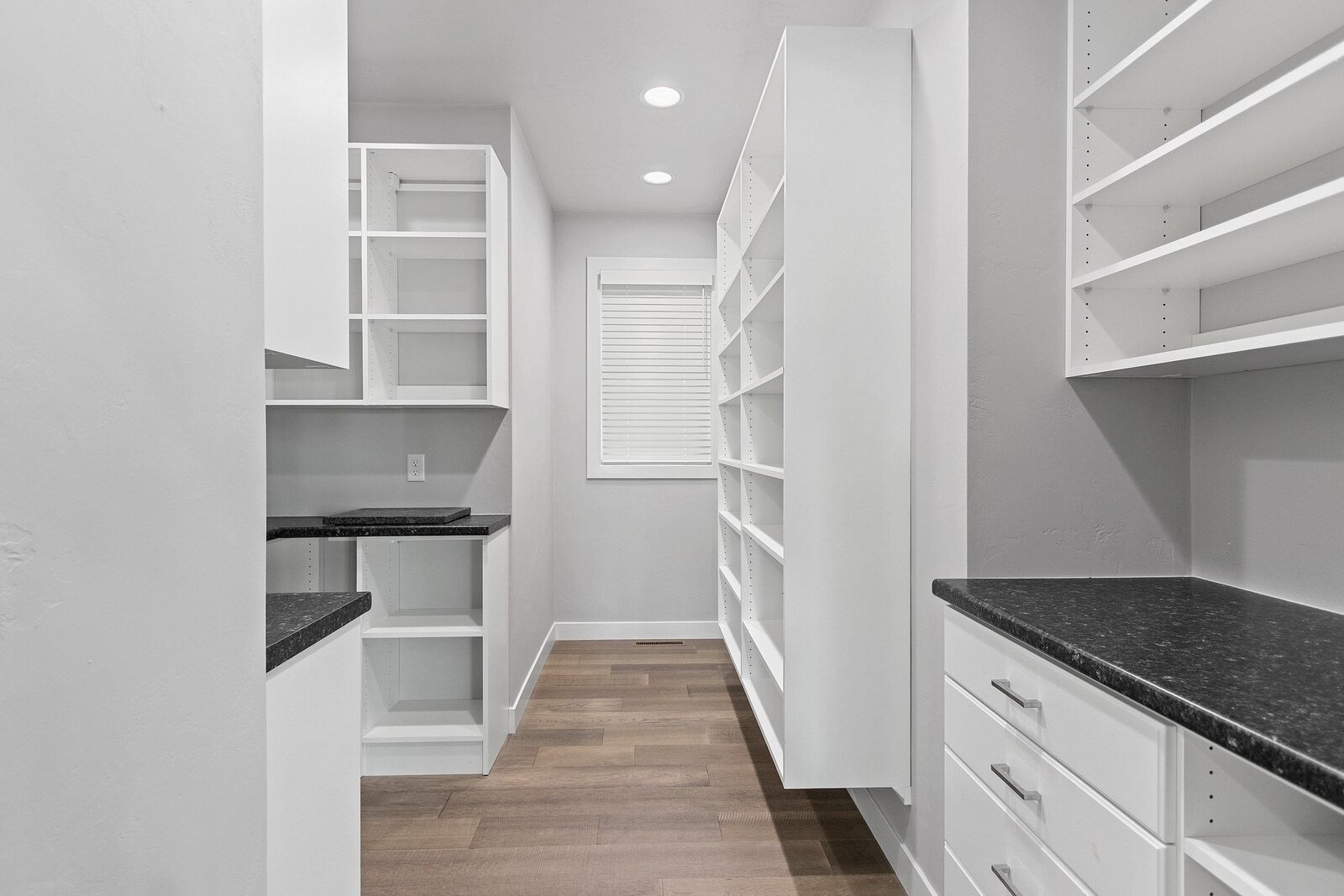Property Photo: 167 Fox Shores Drive WI 54115