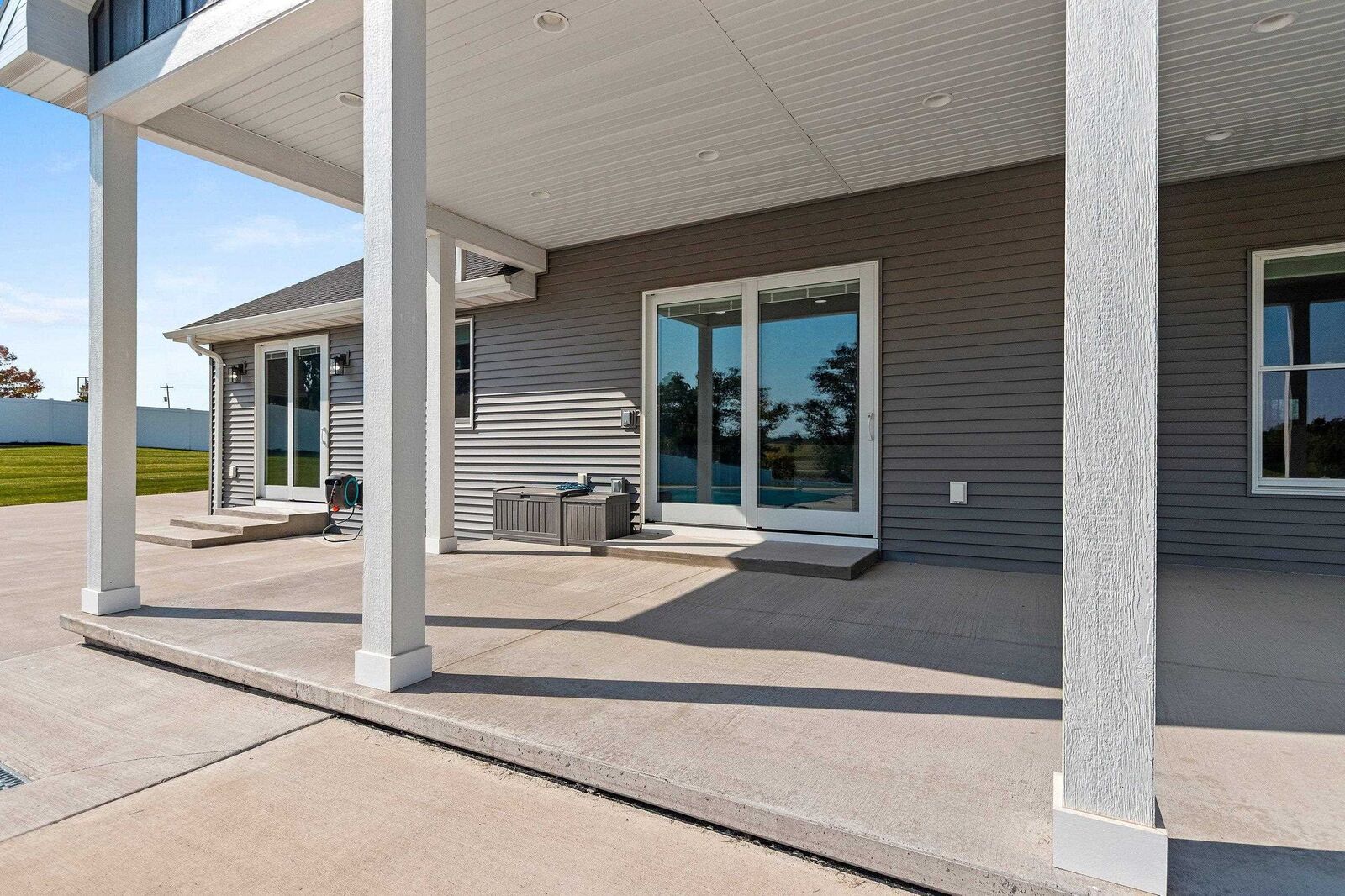 Property Photo: 167 Fox Shores Drive WI 54115
