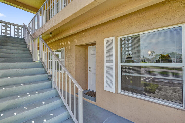 Property Photo:  1051 Orange Terrace 101  FL 33445 