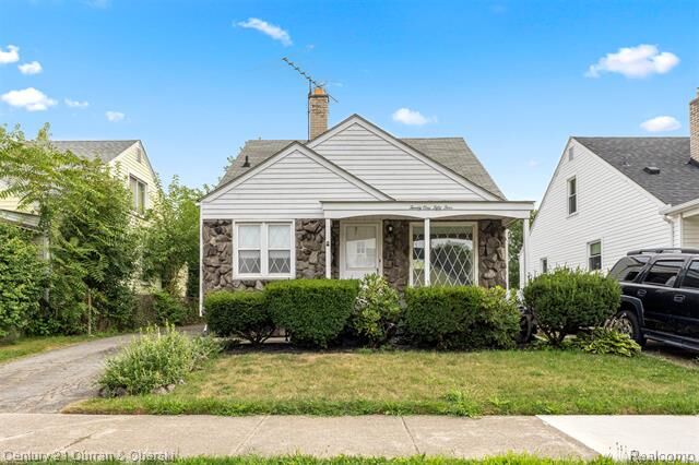 Property Photo:  2154 White Avenue  MI 48146 