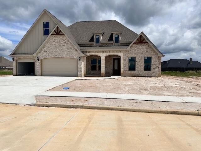 Property Photo:  1335 Natasha'S Way  TX 77657 