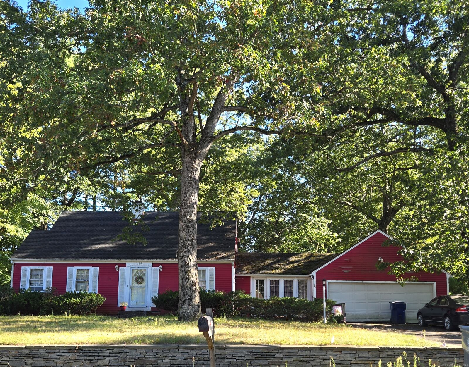 Property Photo:  226 Camp Street  CT 06062 